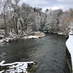 Au Fil De L'eau Grupont