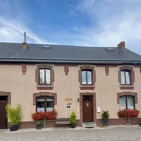 Au Fil De L'eau Guest house Grupont