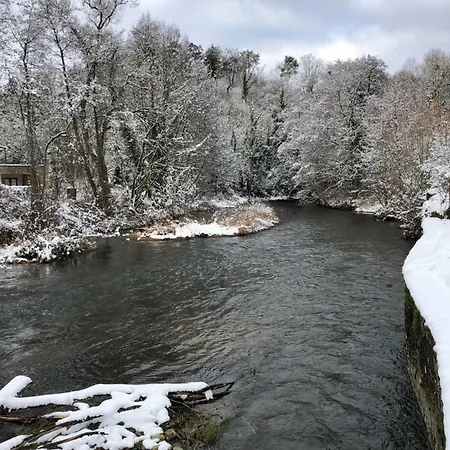 Au Fil De L'eau Grupont